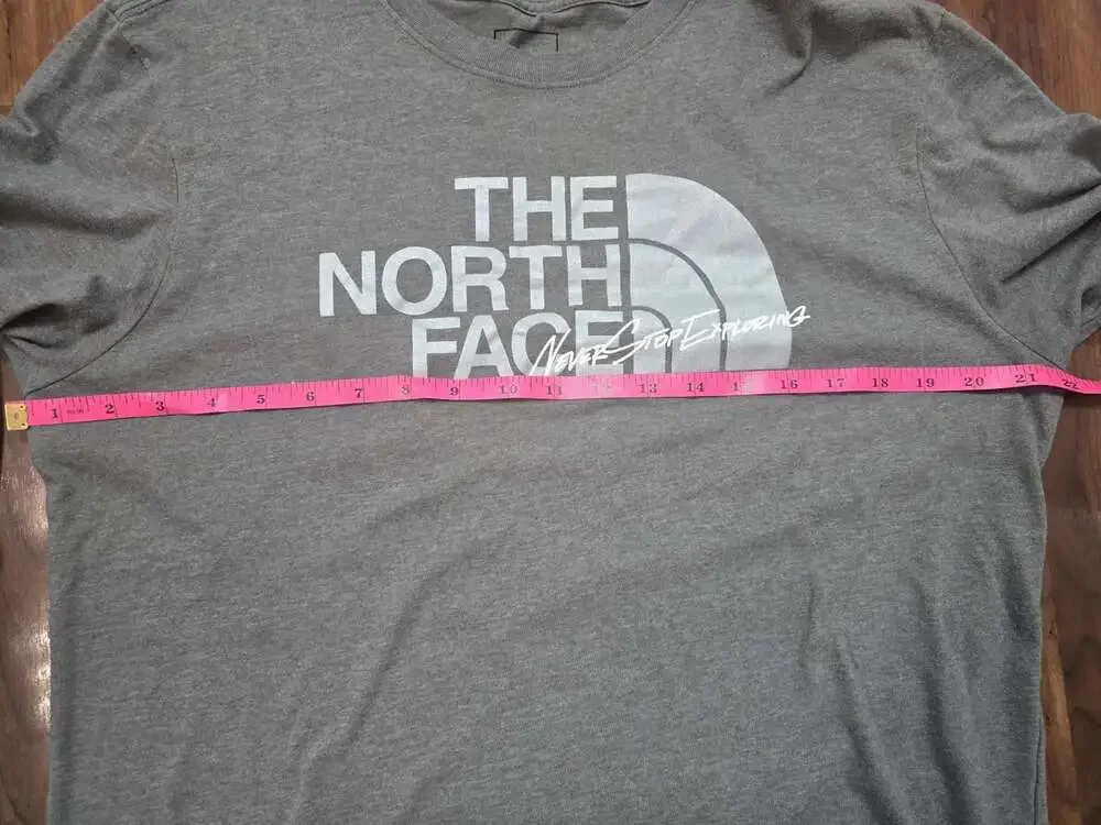 The North Face Graphic T-Shirt Mens Large Gray Excellent Long Sleeve Outdoor
